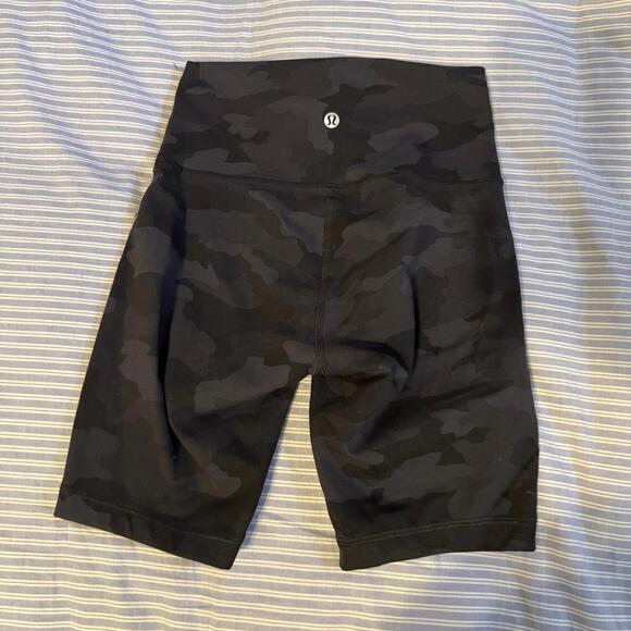 Lululemon Athletica Wunder Train High-Rise Short - Picture 2 of 3